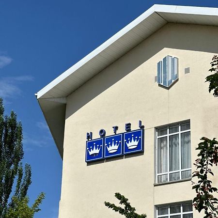 Hotel Tri Korony Czołponata Zewnętrze zdjęcie