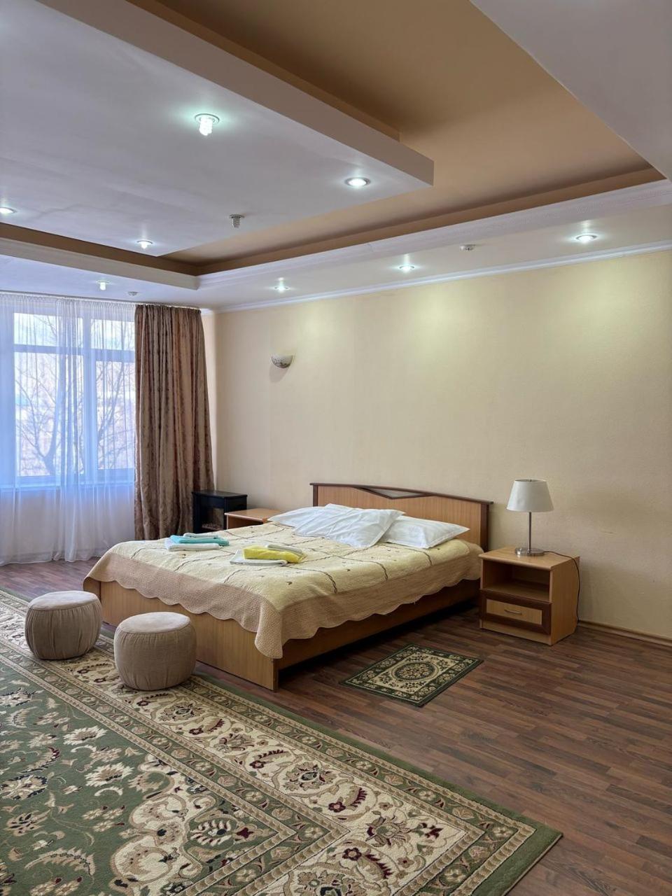 Hotel Tri Korony Czołponata Zewnętrze zdjęcie