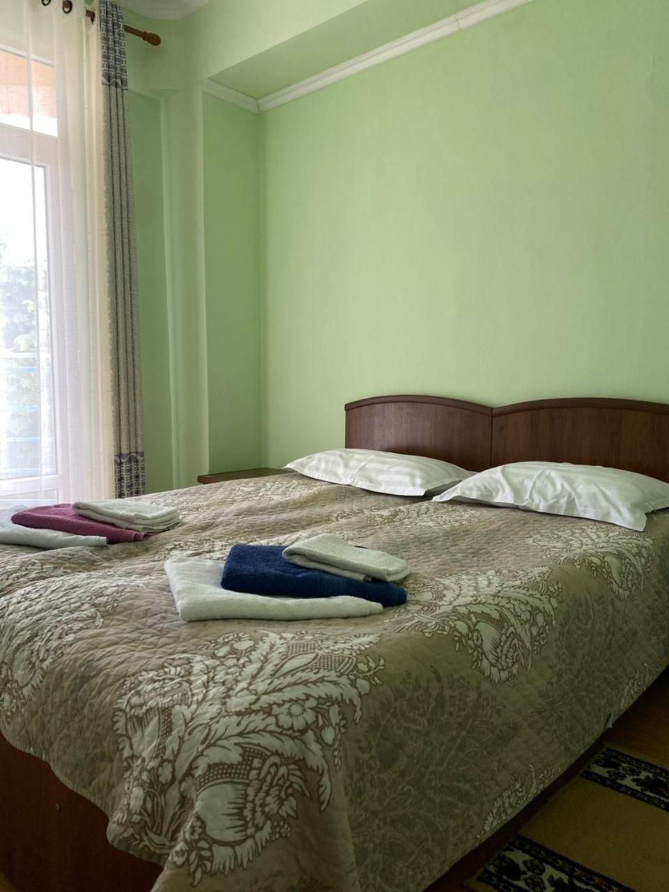 Hotel Tri Korony Czołponata Zewnętrze zdjęcie