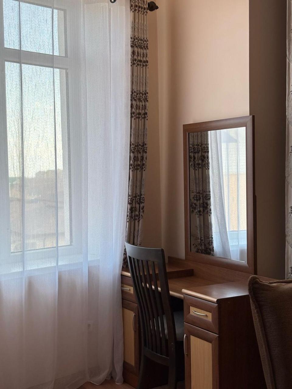 Hotel Tri Korony Czołponata Zewnętrze zdjęcie